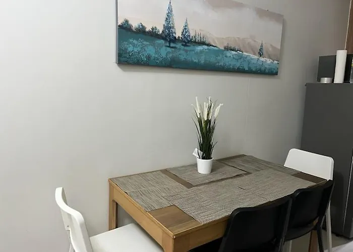 Aparthotel Cozy Shore 3 Residences Tower 2 Near Mall Of 4*